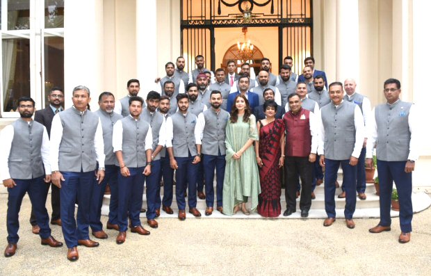 Anushka Sharma has been spending time in London with hubby Virat Kohli. The actress, who is all set to start promotions for his next film Sui Dhaaga – Made in India, recently accompanied Indian Cricket Team at the High Commission of India in London. While it is an honour for Team India, this did not sit well with the Indian fans. BCCI has been receiving a lot of flak for including Anushka in the Team India picture. Anushka Sharma, who is married to Indian Cricket Team Captain Virat Kohli, is the only relative in the picture. She can be seen standing in the middle of the picture with Virat. This picture came after BCCI, reportedly, set a new rule that wives, relatives and girlfriends of the cricketers won’t be allowed in the camp until the end of the three Test matches against England. After this picture, the actress and BCCI are receiving backlash. Here are some of the tweets: Anushka Sharma has been spending time in London with hubby Virat Kohli. The actress, who is all set to start promotions for his next film Sui Dhaaga – Made in India, recently accompanied Indian Cricket Team at the High Commission of India in London. While it is an honour for Team India, this did not sit well with the Indian fans. BCCI has been receiving a lot of flak for including Anushka in the Team India picture. Anushka Sharma, who is married to Indian Cricket Team Captain Virat Kohli, is the only relative in the picture. She can be seen standing in the middle of the picture with Virat. This picture came after BCCI, reportedly, set a new rule that wives, relatives and girlfriends of the cricketers won’t be allowed in the camp until the end of the three Test matches against England. After this picture, the actress and BCCI are receiving backlash. Here are some of the tweets: