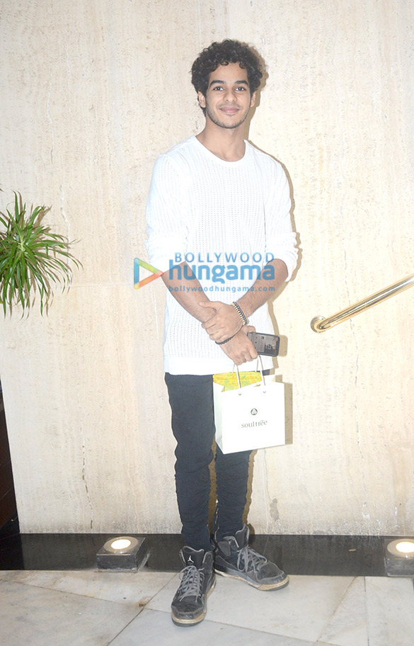 celebs grace manish malhotras bash 13