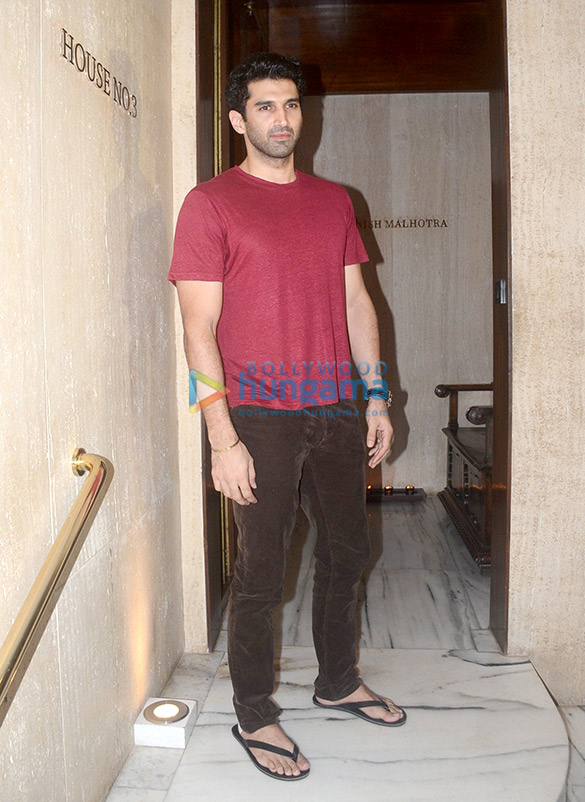 celebs grace manish malhotras bash 24