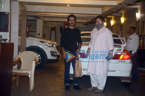 celebs grace saif ali khans birthday bash 4