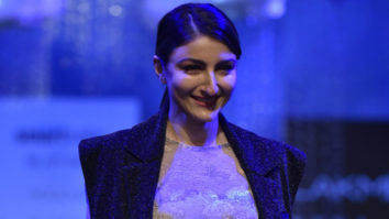 Check Out: Soha Ali Khan walks the ramp on Lakme Fashion Week Day 3