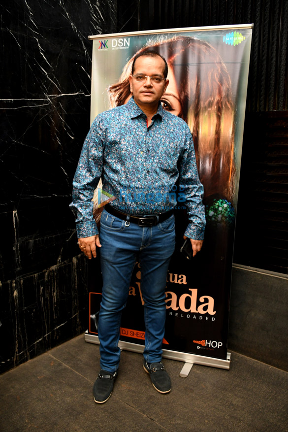 deepshikha nagpal graces the launch of her debut song kya hua tera wada 11