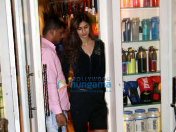 Disha Patani and Hansika Motwani snapped at Bandra