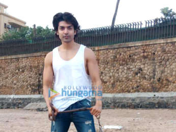 Gurmeet Choudhary snapped at Juhu beach with his dog