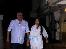 Janhvi Kapoor, Khushi Kapoor and Boney Kapoor spotted at Arjun Kapoor’s residence in Juhu