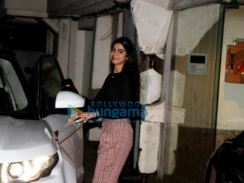 Janhvi Kapoor, Khushi Kapoor and Boney Kapoor spotted at Arjun Kapoor's residence in Juhu