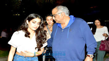 Janhvi Kapoor and family snapped at BKC