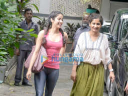 Janhvi Kapoor snapped outside Gauri Shinde’s office in Bandra