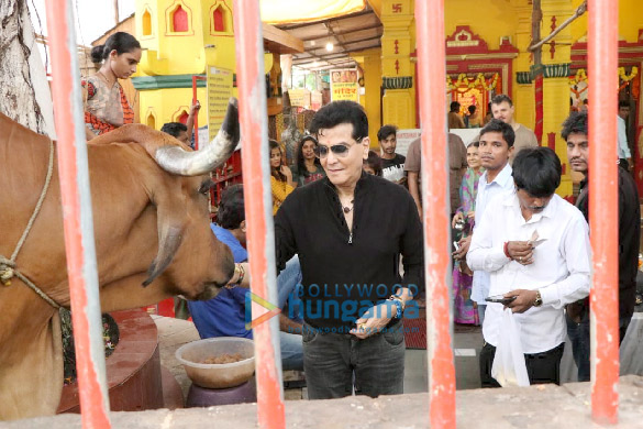 Jeetendra snapped at a temple in Juhu