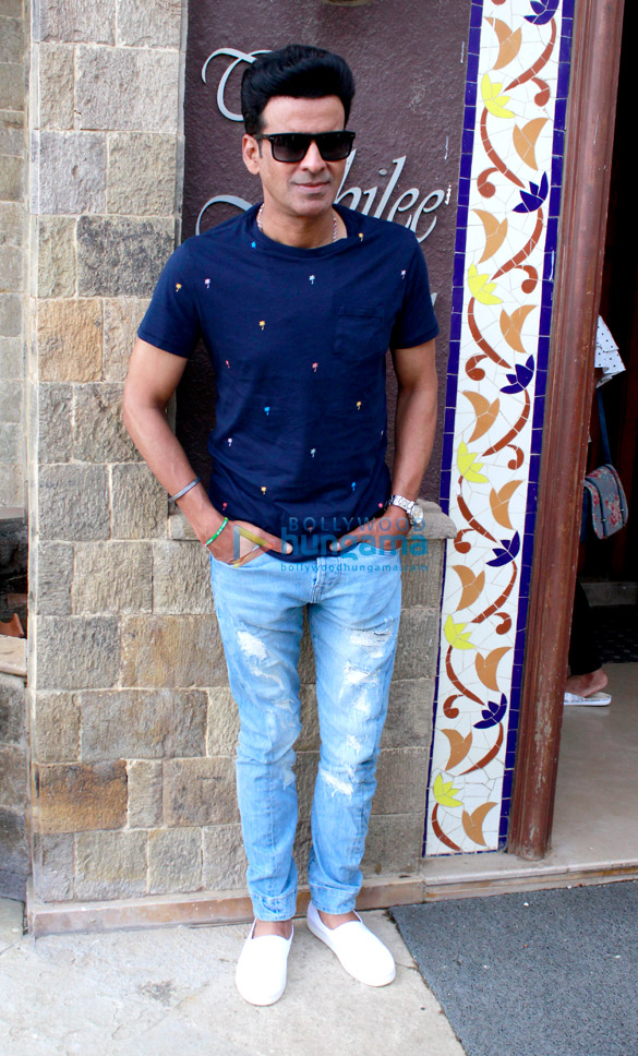 john abraham and manoj bajpayee snapped promoting satyameva jayate 2