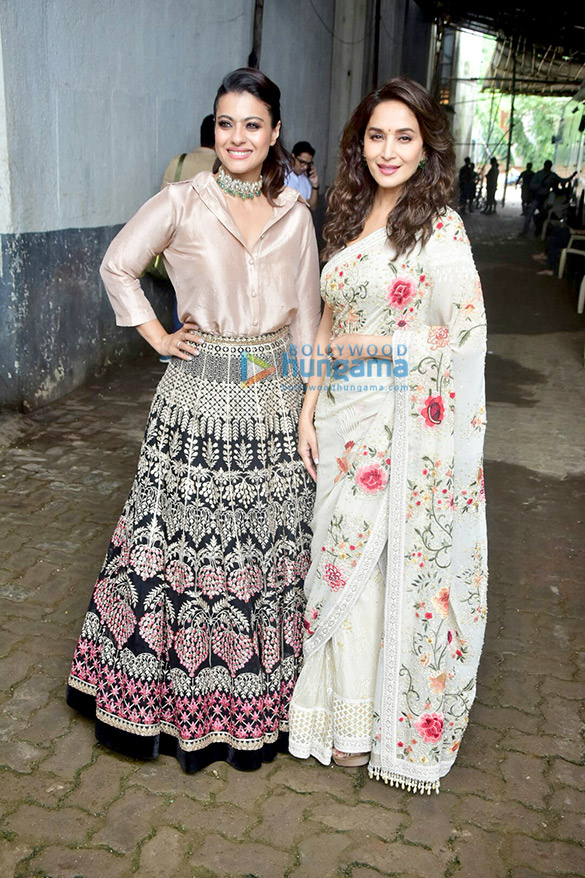 kajol and madhuri dixit snapped on the sets of dance deewane 1