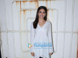 Kriti Kharbanda snapped at Sunny Super Sound in Juhu