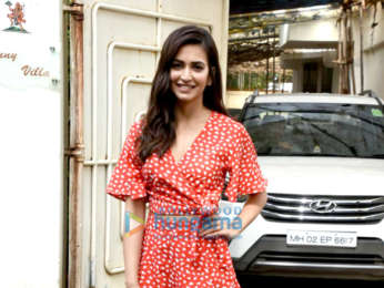Kriti Kharbanda spotted at Sunny Super Sound in Juhu