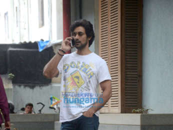 Kunal Kapoor snapped in Bandra