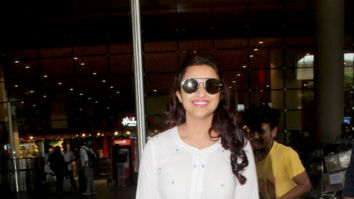 Parineeti Chopra, Kareena Kapoor Khan, Shraddha Kapoor and others snapped at the airport