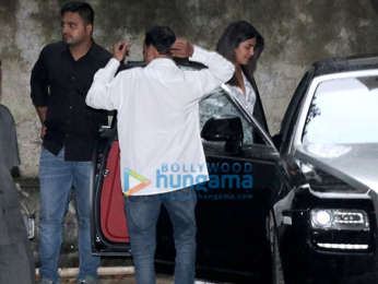 Priyanka Chopra spotted at Sanjay Leela Bhansali's office in Juhu