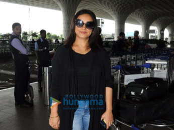 Ranveer Singh, Ajay Devgn, Anushka Sharma, John Abraham and others snapped at the airport