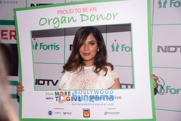 richa chadda snapped at organ donor event by fortis 1