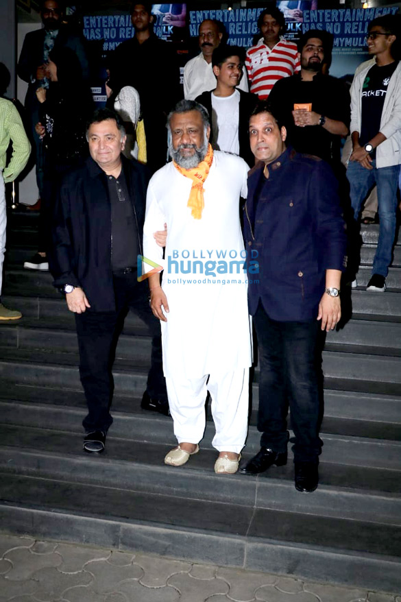 rishi kapoor taapsee pannu and others grace the special screening of mulk at pvr icon 11