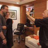 SADAK 2 Sanjay Dutt and Pooja Bhatt hug it out before kicking off the first schedule of the sequel