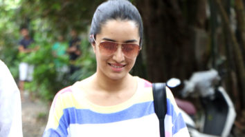SPOTTED: Varun Dhawan, Sonam Kapoor & Shraddha Kapoor in Juhu