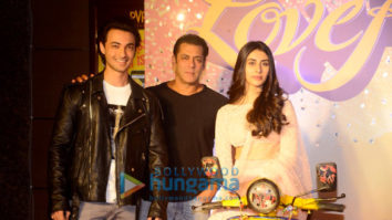 Salman Khan graces the trailer launch of the film ‘Loveratri’