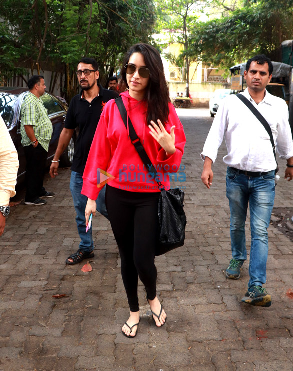 shraddha kapoor spotted at sunny super sound in juhu 4 2