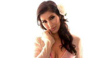 Celebrity Photo Of Sophie Choudry