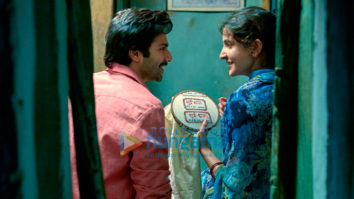 On The Sets Of The Movie Sui Dhaaga - Made In India