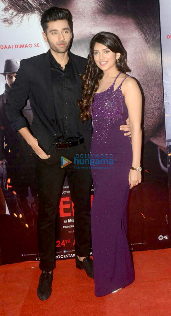 sunny deol nawazuddin siddiqui and others grace the premiere of genius 3