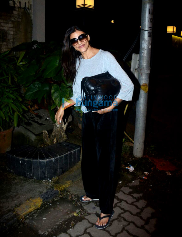 sushmita sen snapped in mumbai 6
