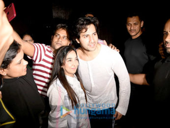 Varun Dhawan snapped giving selfies to his fans