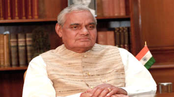 When former Prime Minister Atal Bihari Vajpayee won the Screen Award for the Best non – film lyricist