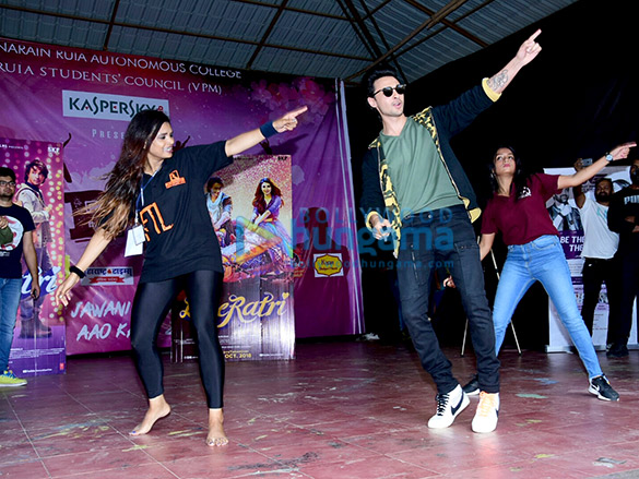aayush sharma snapped promoting his film loveratri at ruia college 1