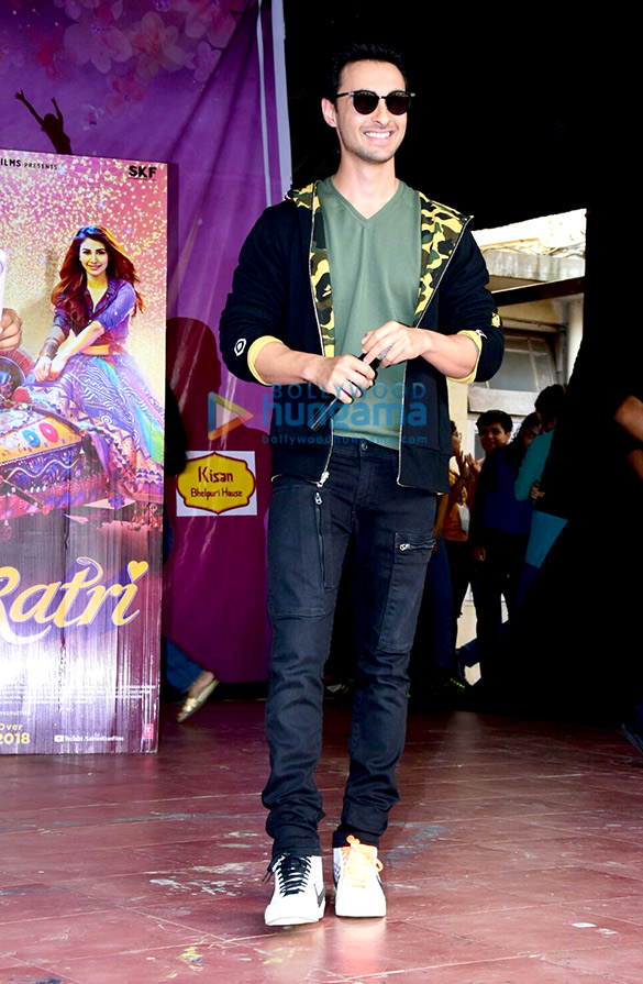 Aayush Sharma snapped promoting his film Loveratri at Ruia College Aayush Sharma snapped promoting his film Loveratri at Ruia College