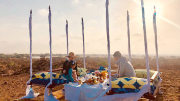 Akshay Kumar and Twinkle Khanna celebrate the success of her new book in Jaisalmer