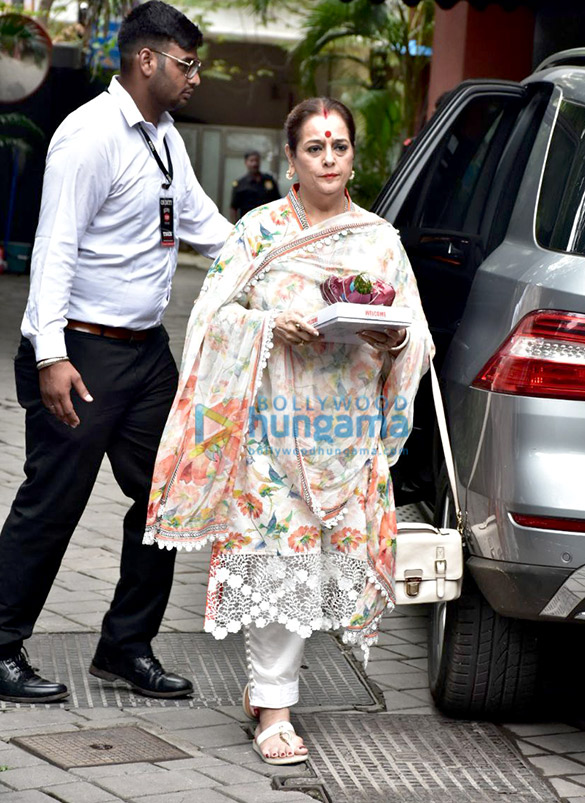 arbaaz khan and others snapped at arpita khans residence for ganpati 3