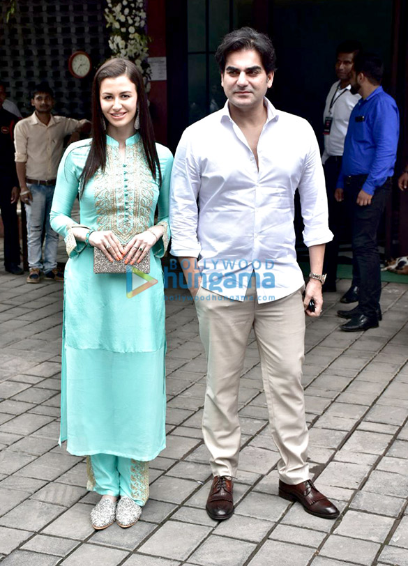 arbaaz khan and others snapped at arpita khans residence for ganpati 4