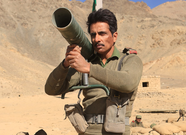 Box Office Paltan Day 1 in overseas