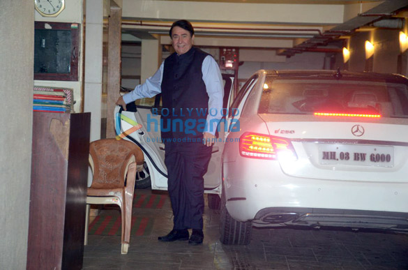celebs grace kareena kapoor khans birthday bash 3