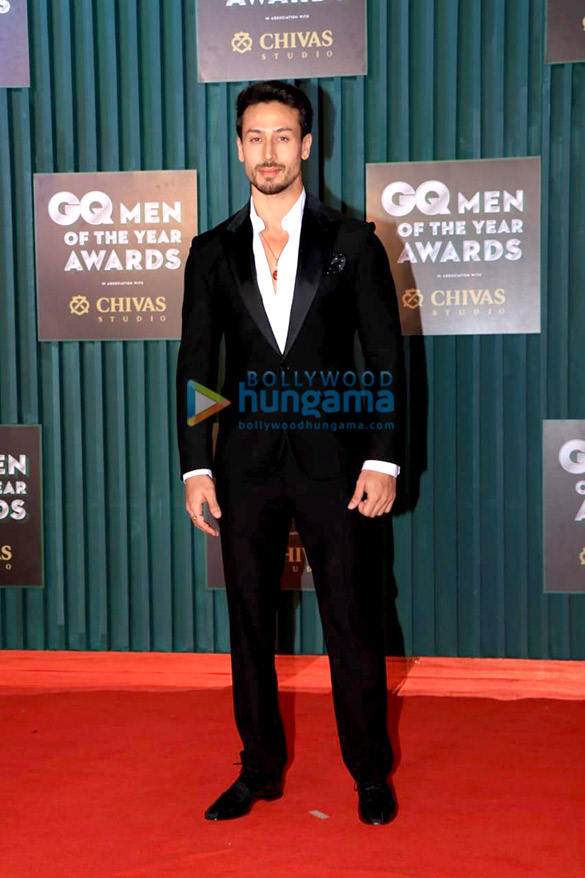 celebs grace the gq men of the year awards 2018 11
