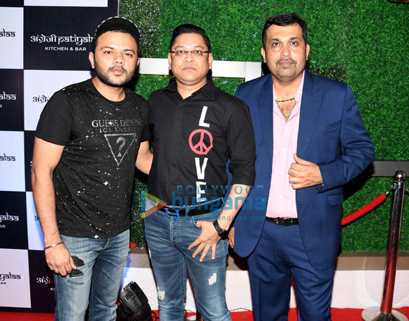 celebs grace the launch of the new resto bar angrezi patiyaala 5