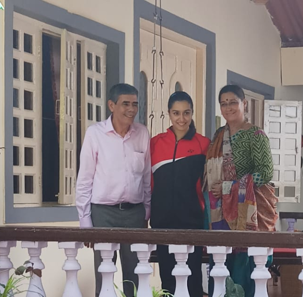 Shraddha Kapoor kick starts Amol Gupte's Saina Nehwal biopic with Bhushan Kumar as producer