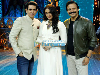 Govinda and Varun Sharma snapped promoting 'Fry Day' on the sets of India’s Best Dramebaaz