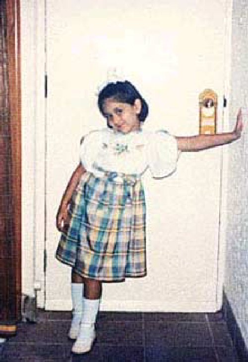 Happy Birthday Kareena Kapoor Khan: 10 UNSEEN and RARE pictures of Bebo which proves she was always a superstar