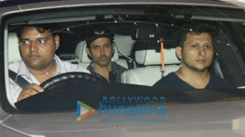 Hrithik Roshan snapped with family at Sunny Super Sound