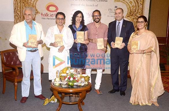 naseeruddin shah graces the launch of saif mahmoods book beloved delhi 1