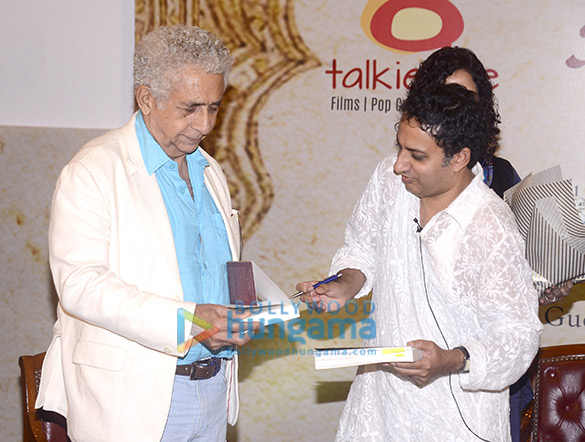 naseeruddin shah graces the launch of saif mahmoods book beloved delhi 3