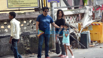 Neelam Kothari and Samir Soni spotted at the Shani Mandir in Juhu