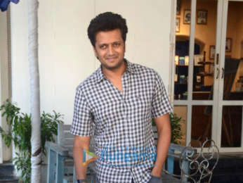 Riteish Deshmukh snapped in Bandra